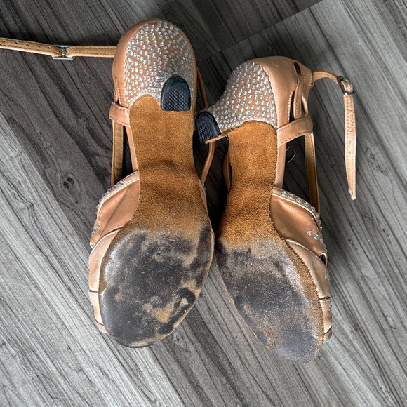 Tan Strappy Women's Dance Heels - Picture 3 of 4